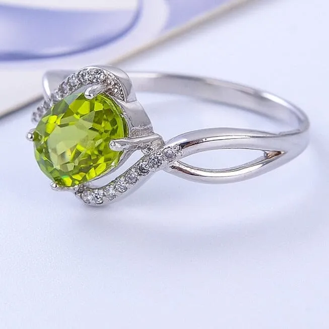 1.5ct Peridot 6*8mm Green Gemstone Ring - 925 Sterling Silver