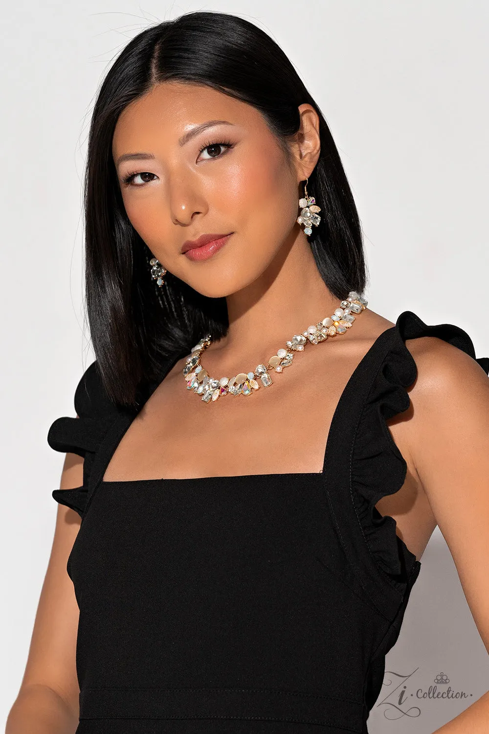 Paparazzi Enchanting Gold 2023 Zi Collection Necklace & Earring Set