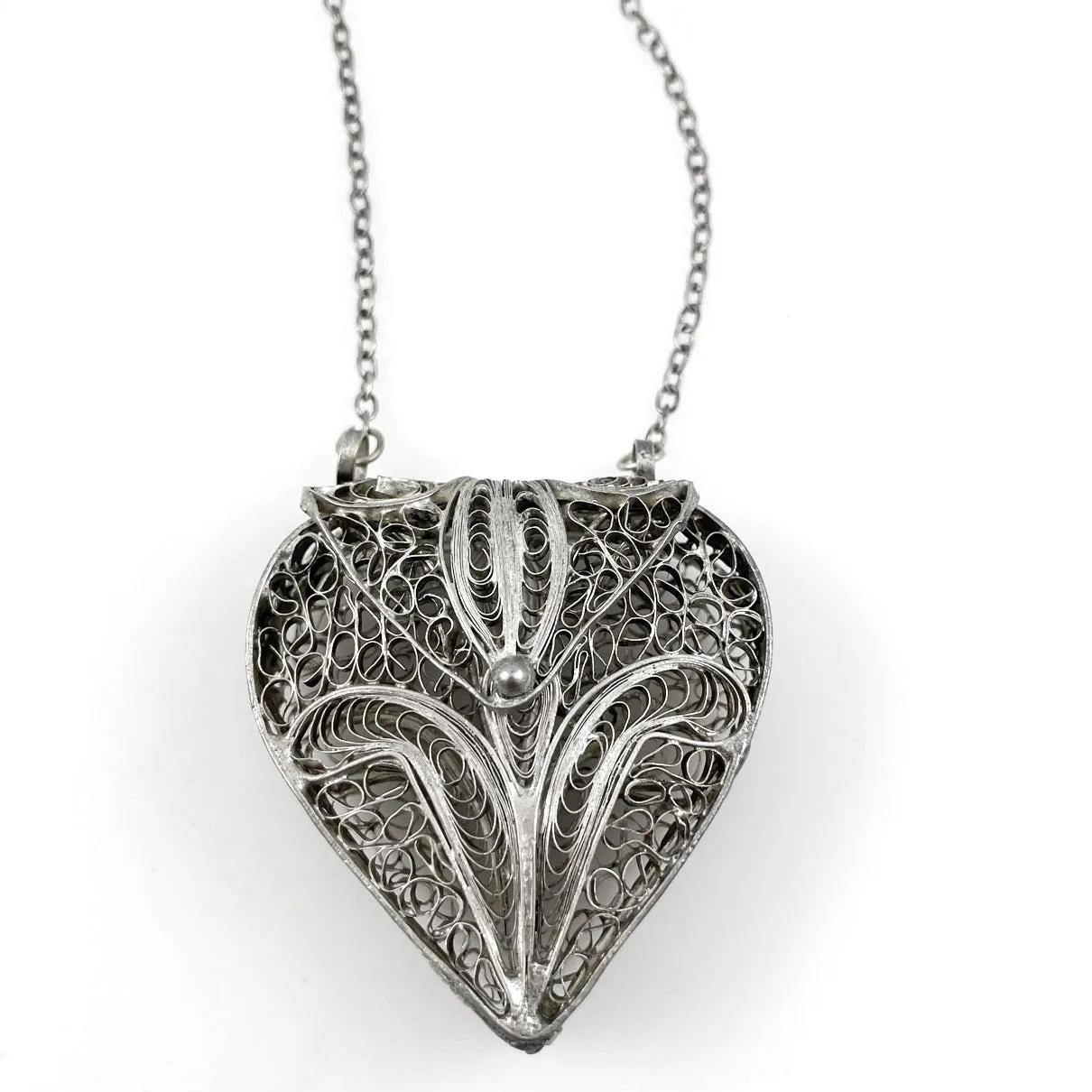 Vintage Silver Filigree Heart Locket Necklace